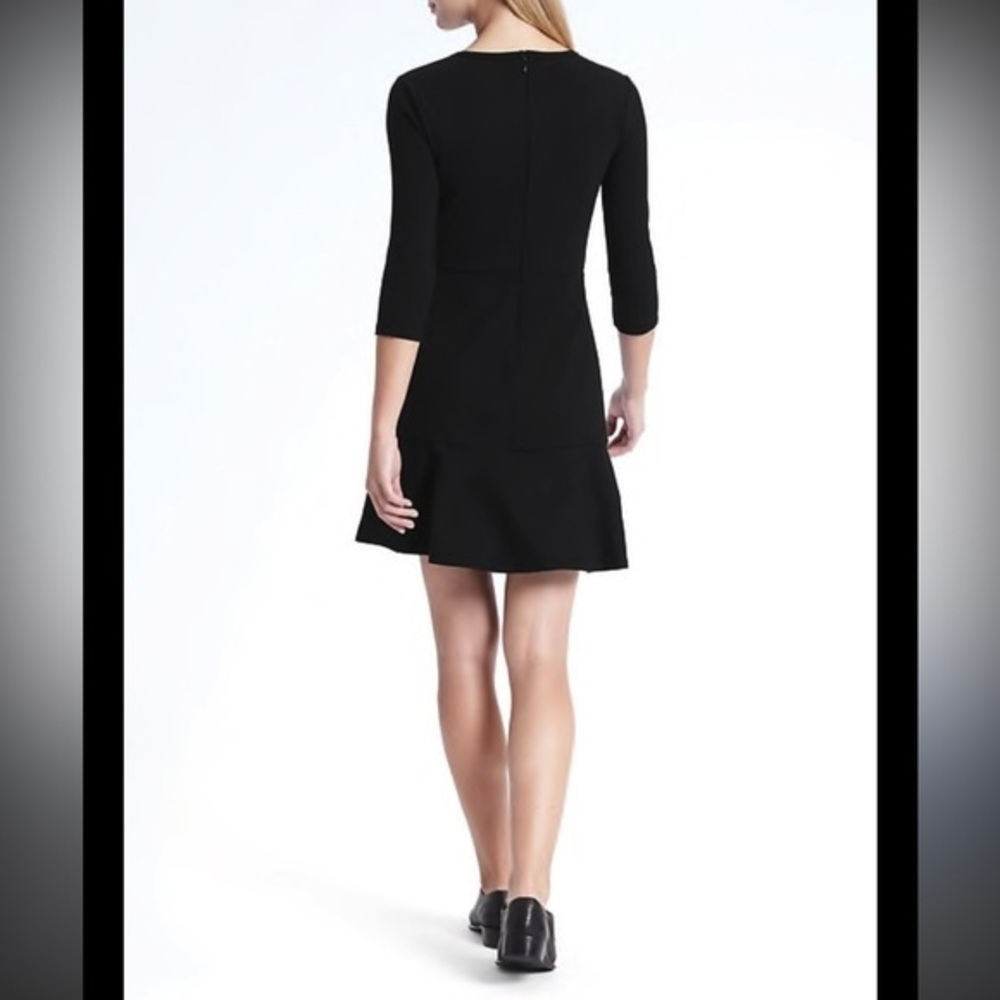 Banana Republic Elegant Black Women's Dress